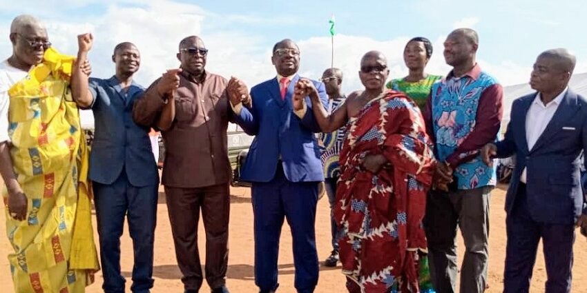  Hommage des populations de Korobo au président ADO pour ses actions de développement 