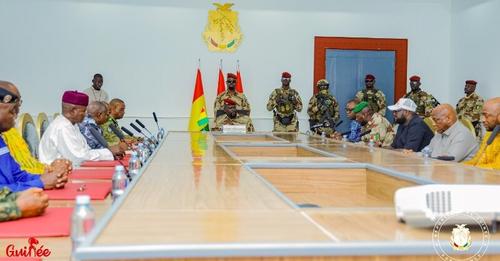  Actualités Niger : Une délégation du CNSP chez le colonel Doumbouya