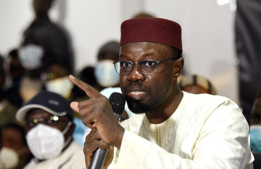 Sénégal : la justice ordonne la réintégration d’Ousmane Sonko sur les listes électorales