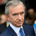 Photo Bernard Arnault parmi le Top 25 des personnes les plus riches en France (Septembre 2023)