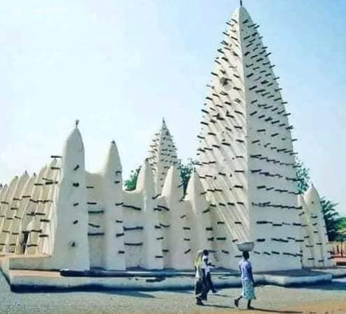 La grande Mosquée de Bobo-Dioulasso pour Visiter le Burkina pour la première fois