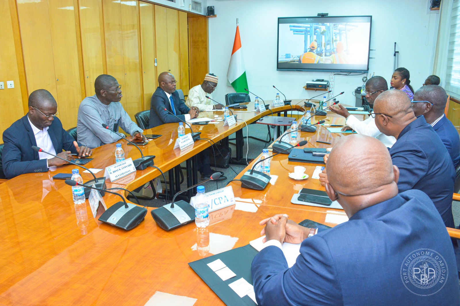 Port Autonome d'Abidjan séance de travail avec le directeur Hien Sié