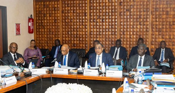  Conseil des ministres de l’UEMOA : Le ministre Adama Coulibaly annonce un taux de croissance de 5.7% pour l’année 2023 !