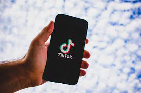 illustration Tiktok