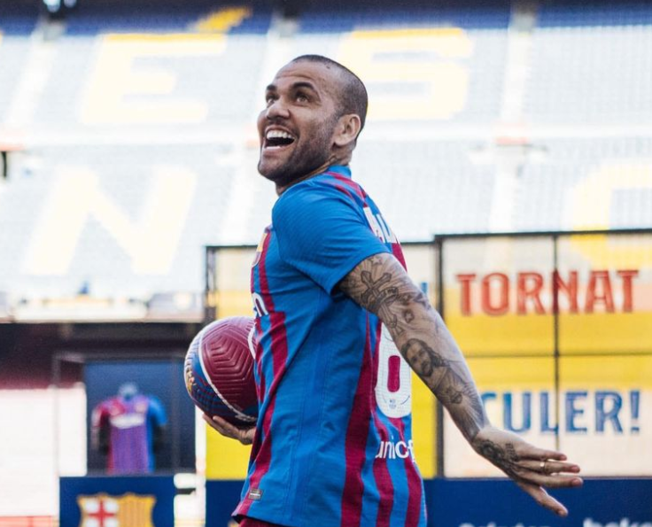 Barcelone retire Dani Alves de la liste officielle des légendes du club après sa condamnation pour viol !