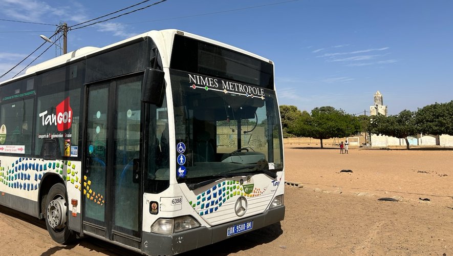 Insolite : quand un bus de Nîmes Métropole trouve une nouvelle vie au... Sénégal