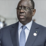 Au Sénégal, Macky Sall a déclaré son intention de promulguer une loi d'amnistie en pleine crise politique .