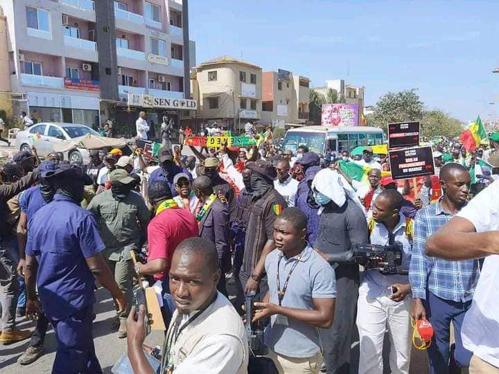 Sénégal : manifestations de rue pour exiger une date pour la présidentielle