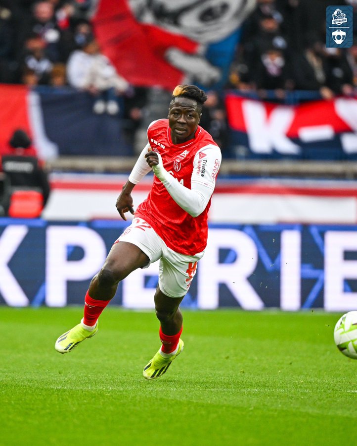 Reims vs PSG : Oumar Diakité marque et permet à son équipe d'arracher le match nul (vidéo)