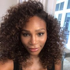 Serena Willliams parle français à ses enfants: "ducement" au lieu de "doucement "...(vidéo)