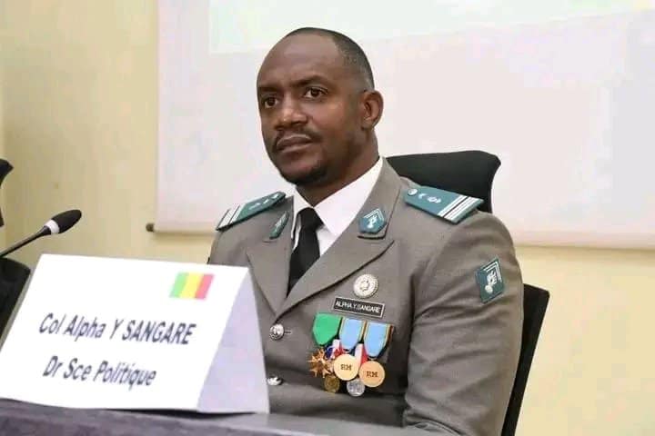 Mali: le colonel Alpha Yaya Sangaré arrêté samedi soir à Bamako (RFI)