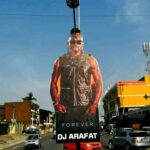 DJ ARAFAT : Badro fait une nouvelle effigie sur le lieu de son accident à Cocody Angré.