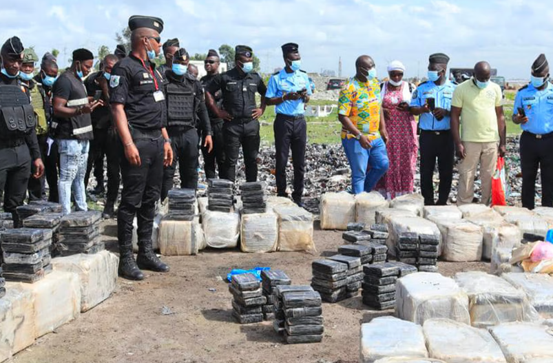  Procès de cocaïne en Côte d’Ivoire : L’ex-commandant de San-Pedro fait des révélations