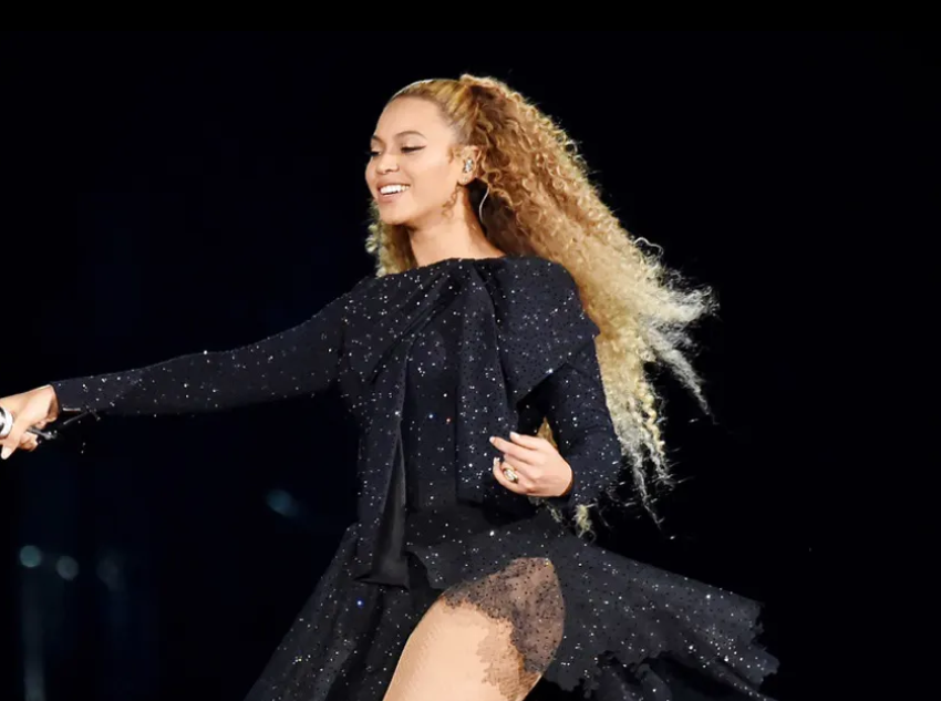 Voici les 17 meilleures "COIFFURES DE BEYONCÉ"