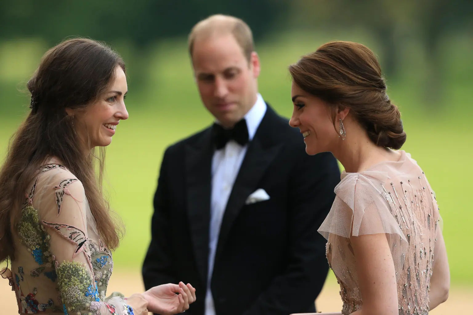 Rose Hanbury brise le silence sur les rumeurs d'affaire avec le prince William au milieu des spéculations concernant Kate Middleton.