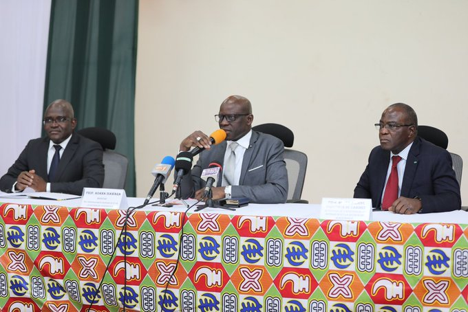 Jeûne chrétien et musulman : le ministre Adama Diawara solidaire des enseignants, personnels et étudiants de l’université Félix Houphouët-Boigny