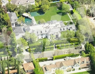 La maison de 40 millions de dollars de P.Diddy à Los Angeles comporte une grotte, un tunnel sous-marin et bien d'autres choses encore, selon un nouveau rapport.