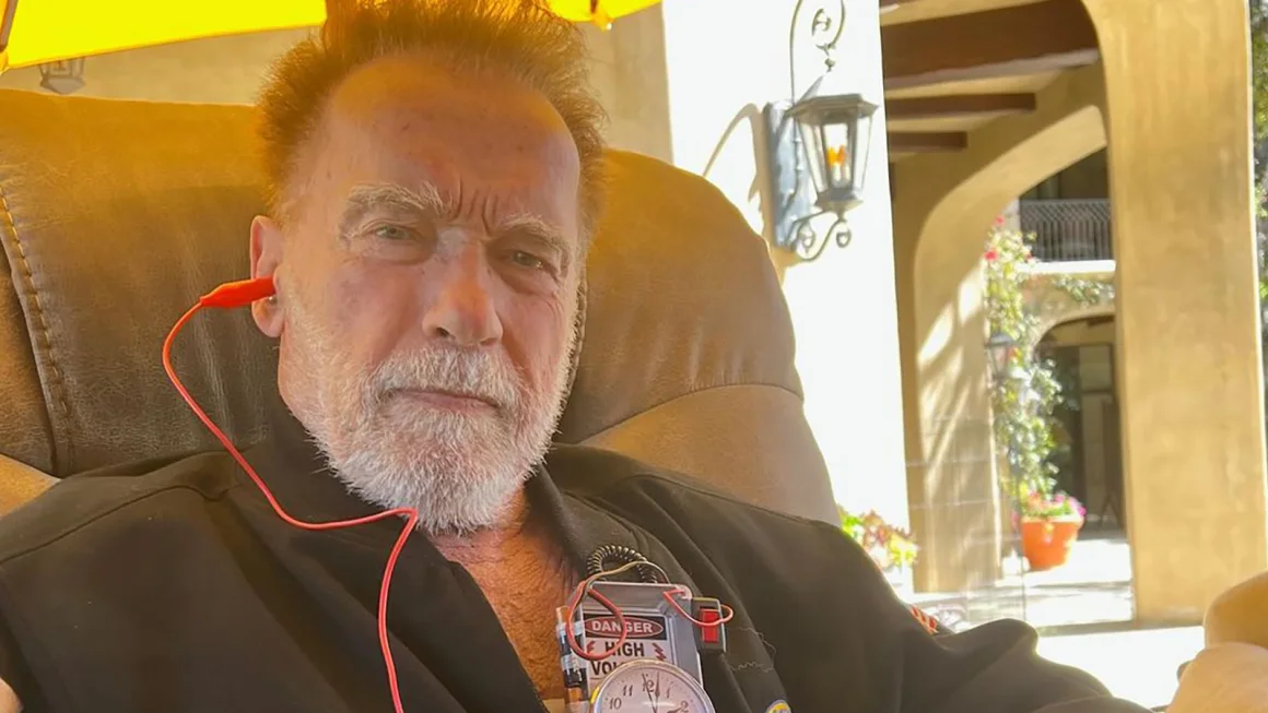 Arnold Schwarzenegger remercie ses fans pour leurs nombreux messages de soutien