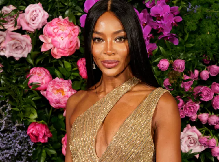  Naomi Campbell admet que sa fille de 2 ans dirige son foyer : “Ma fille est ma patronne”.