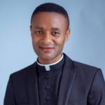 Pourquoi les femmes de plus de 35 ans devraient faire des propositions de mariage aux hommes - Révérend Père Oluoma