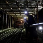 Russie: 13 mineurs pris au piège après l'effondrement d'une mine d'or