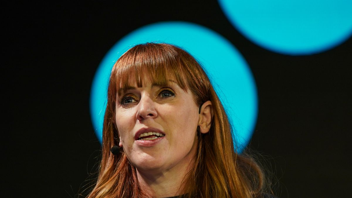 Angela Rayner déclare qu'elle démissionnera si la police découvre qu'elle a enfreint la loi lors de la vente d'une maison