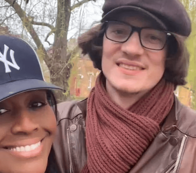  Alison Hammond sort avec un homme de 20 ans de moins qu’elle