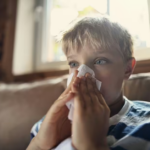 Trop malade pour aller à l'école ? Des conseils d'experts pour vous aider à déterminer quand votre enfant peut aller à l'école