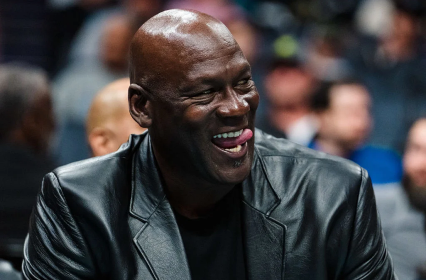  Voici combien Michael Jordan a gagné grâce à ses 5% de royalties Nike en 2023