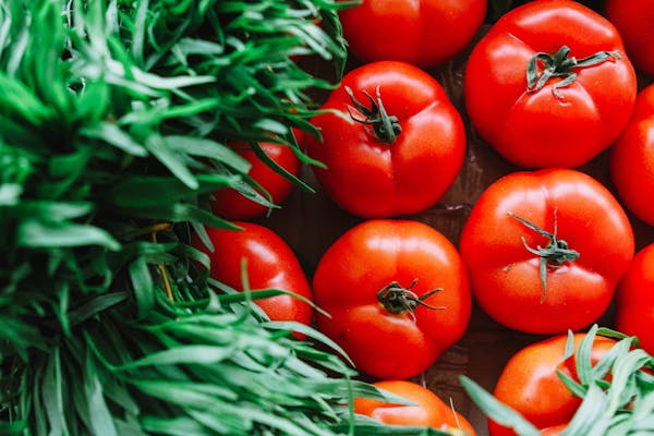 Les tomates restent fraîches jusqu'à plusieurs semaines lorsqu'elles sont conservées dans cet endroit surprenant.