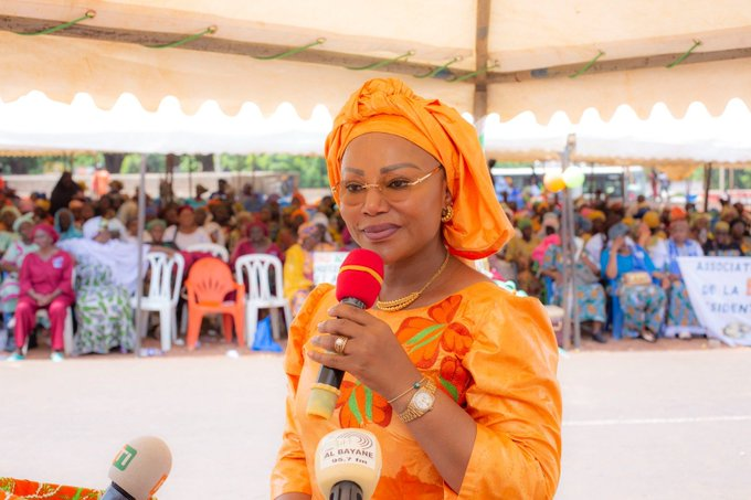  Assises nationales des femmes de Côte d’Ivoire (ANAFCI) : la ministre Nassénéba Touré entame les consultations régionales dans le District des Savanes