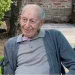 Le nouvel homme le plus âgé du monde révèle l'habitude qui lui a permis de rester en forme pendant 111 ans.