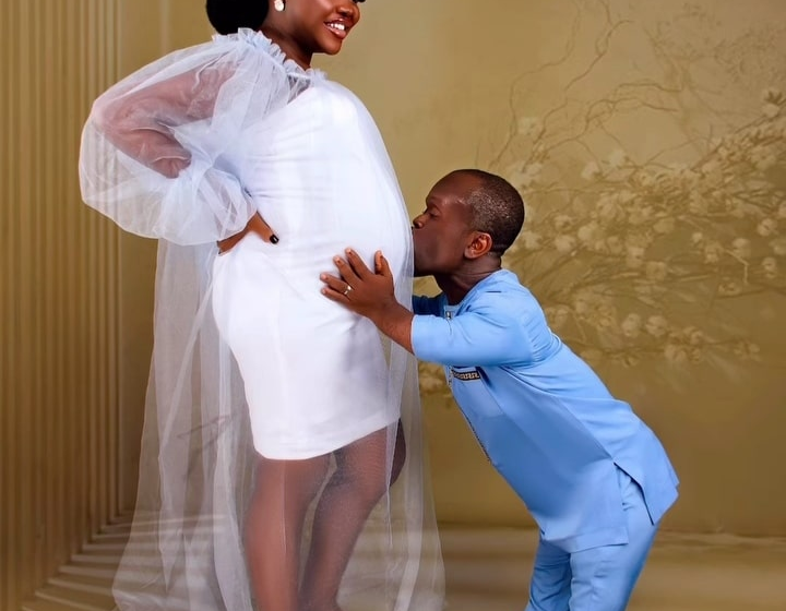  L’acteur Nkubi et sa femme accueillent leur premier enfant