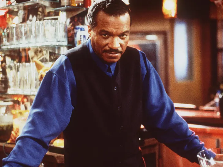 Billy Dee Williams dit que tous les acteurs devraient être autorisés à porter un visage noir.