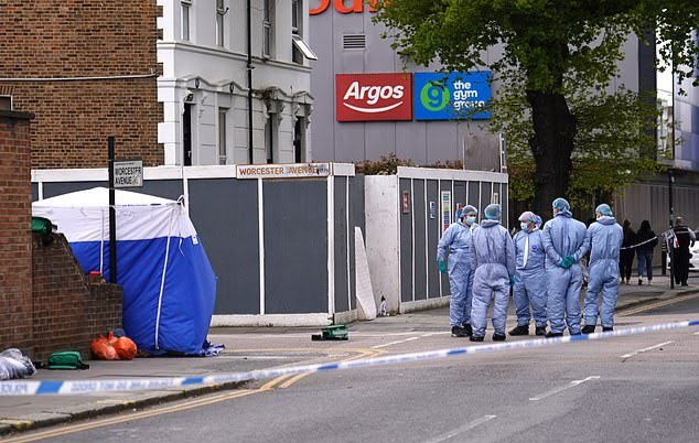 Un Nigérian poignardé à mort devant le stade de Tottenham Hotspur au Royaume-Uni