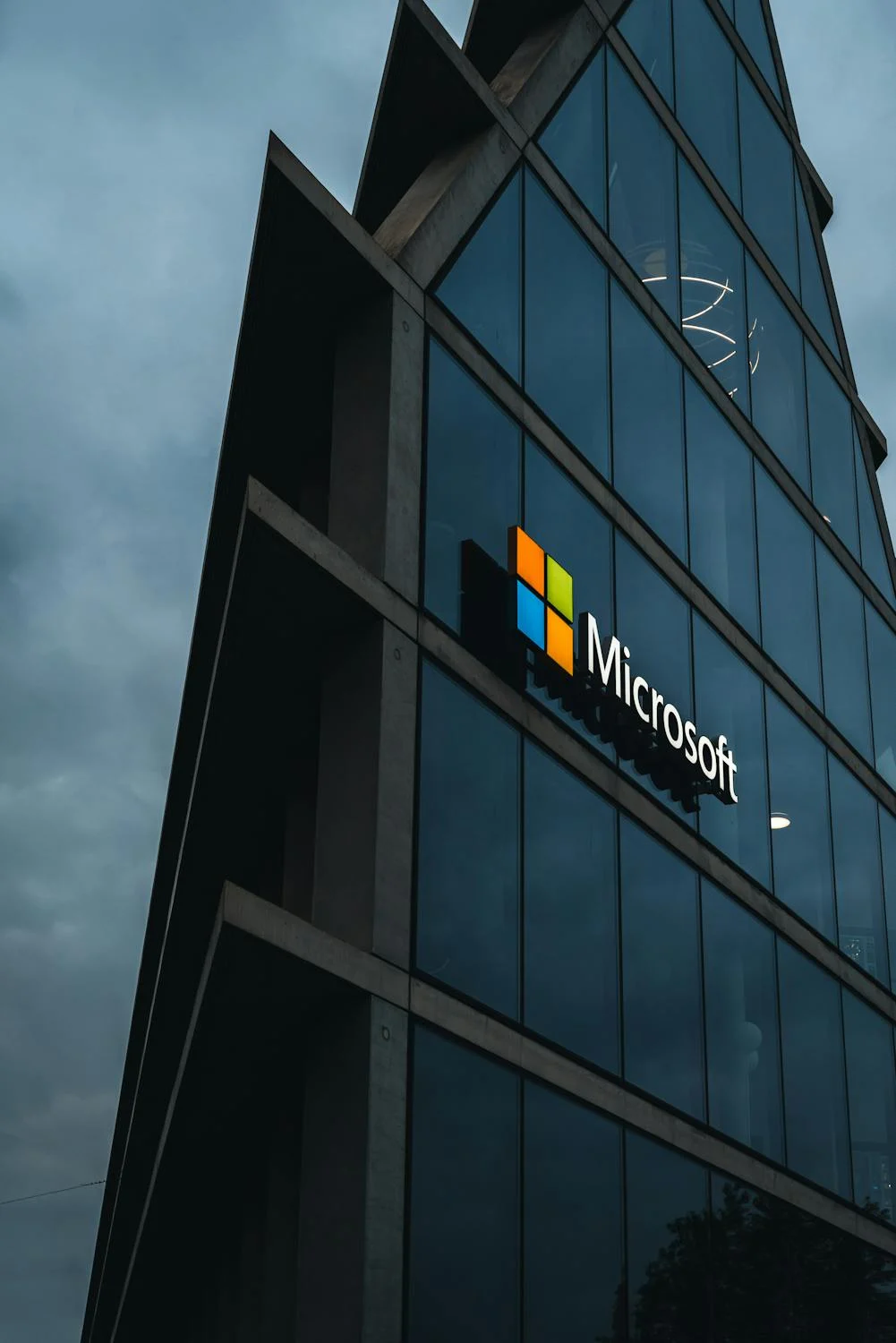 Microsoft lance Tech@Work en Côte d’Ivoire : une initiative de formation numérique pour les jeunes