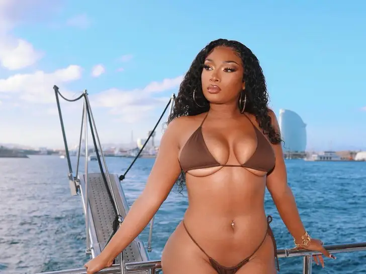 Megan Thee Stallion se dénude pour Women's Health et revient sur la saga de Tory Lanez