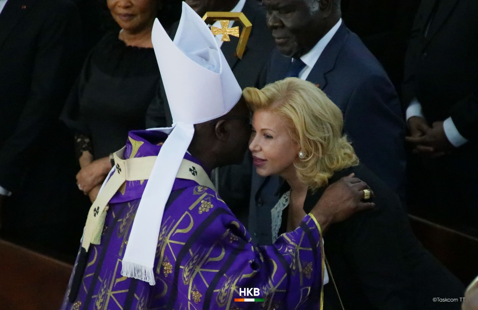 Obsèques Henri Konan Bédié : Messe de requiem à la cathédrale Saint Paul du Plateau avec la présence du Président de la République et son épouse