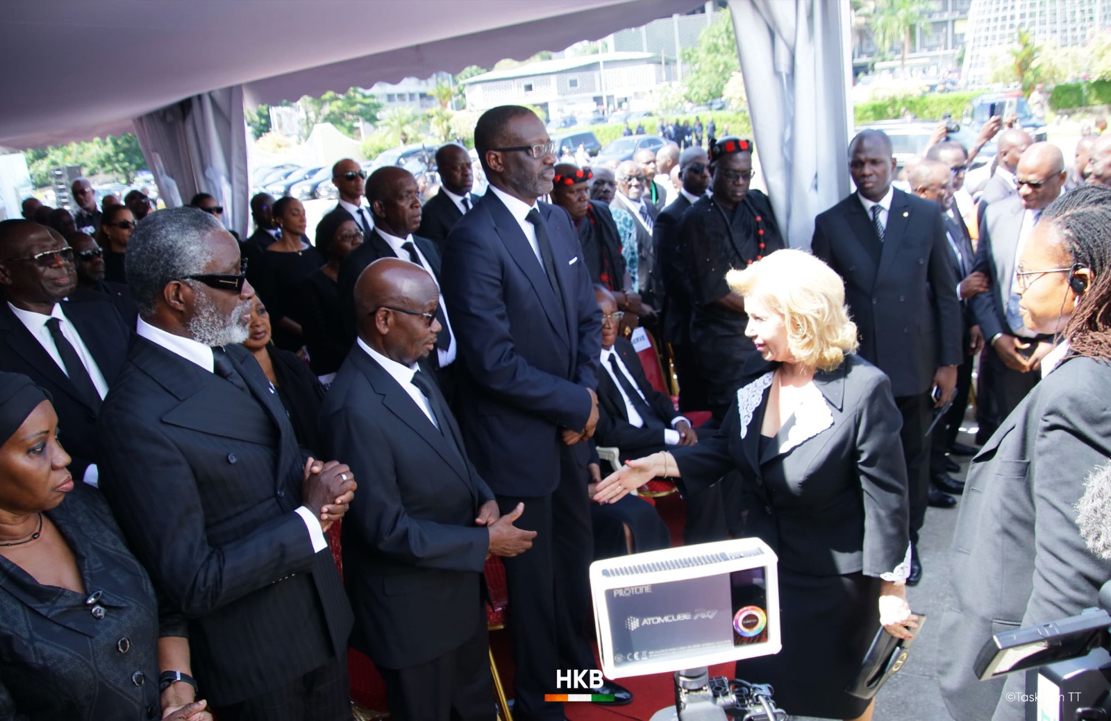 Obsèques Henri Konan Bédié : Messe de requiem à la cathédrale Saint Paul du Plateau avec la présence du Président de la République et son épouse