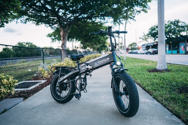 Les meilleures raisons de commencer à rouler à vélo électrique