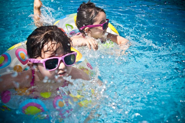 Les étapes à suivre pour ouvrir votre piscine après l'hiver