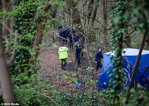 Il ne méritait pas ce qui lui est arrivé : La famille de l'homme de 67 ans dont le torse sans tête et les restes ont été retrouvés à Salford rend hommage à un "personnage unique et attachant".