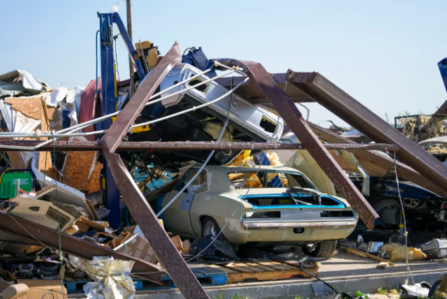 Les tornades et les tempêtes font 19 morts aux États-Unis