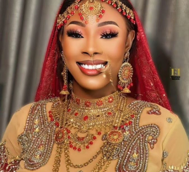  Aisha Lawal fête son anniversaire avec des photos sur le thème de l’Inde