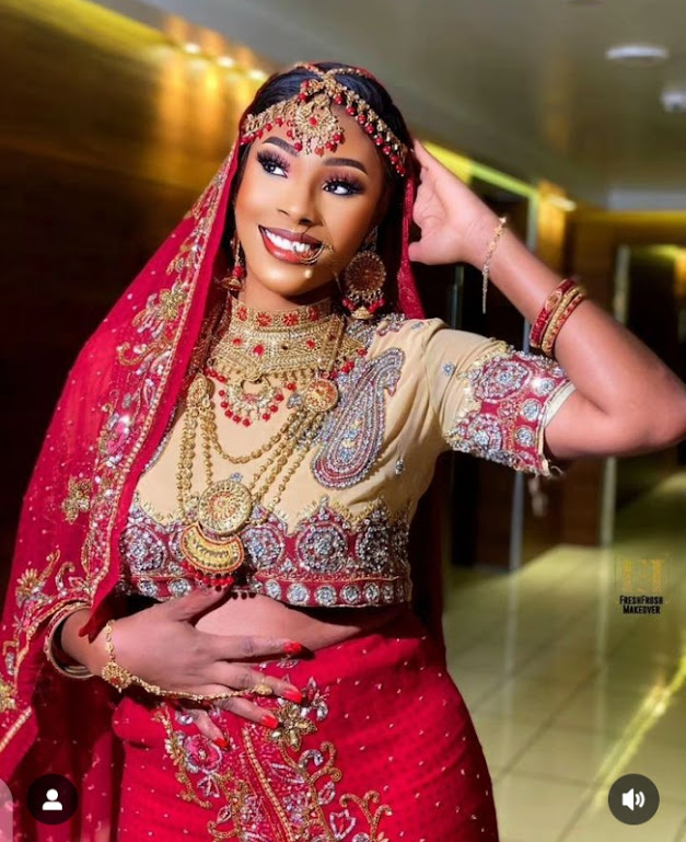 Aisha Lawal fête son anniversaire avec des photos sur le thème de l'Inde