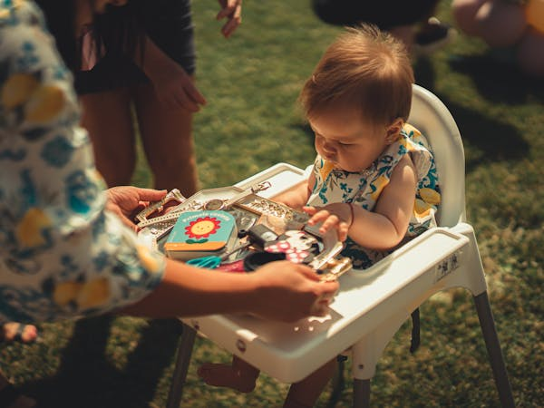 Les 10 meilleures chaises hautes evolutives pour bebe (MAI 2024) !