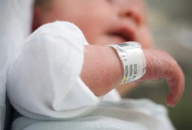 Diaporama sur les soins de la peau des bébés : Conseils simples pour garder la peau de bébé en bonne santé