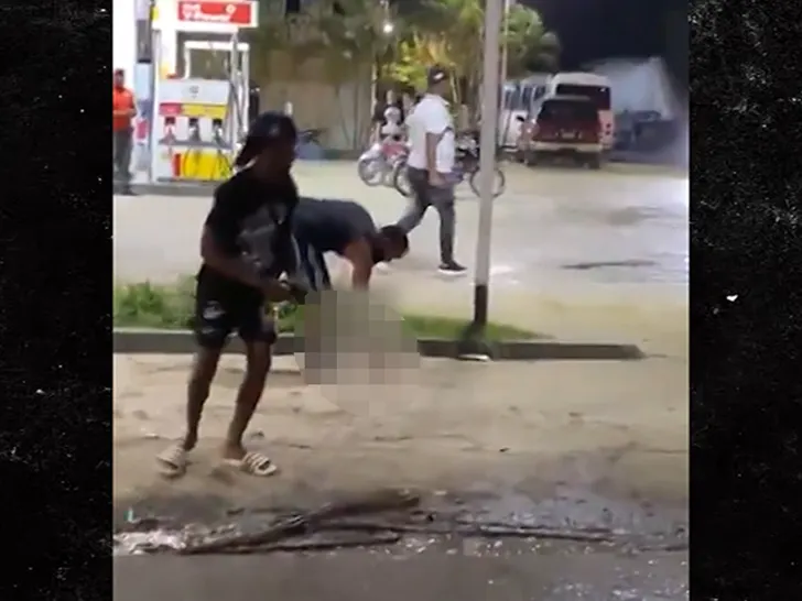 République dominicaine : un homme a la main coupée lors d'un combat à la machette, il la ramasse ensuite