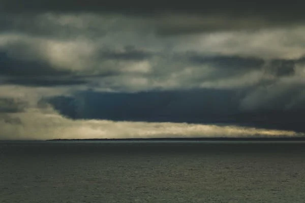 Météo Estivale : Des Risques Importants pour la Santé Humaine Prévus cet Été