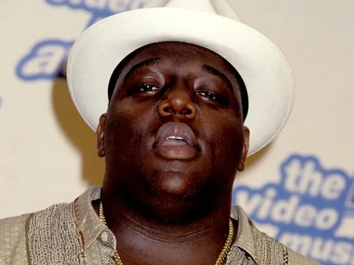 Shaq Redécouvre une Collaboration Perdue avec Notorious B.I.G. et Sort l'Album "Reign"